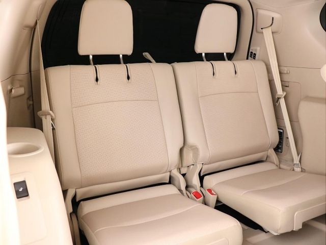 TOYOTA LANDCRUISER PRADO 2022 Image 31