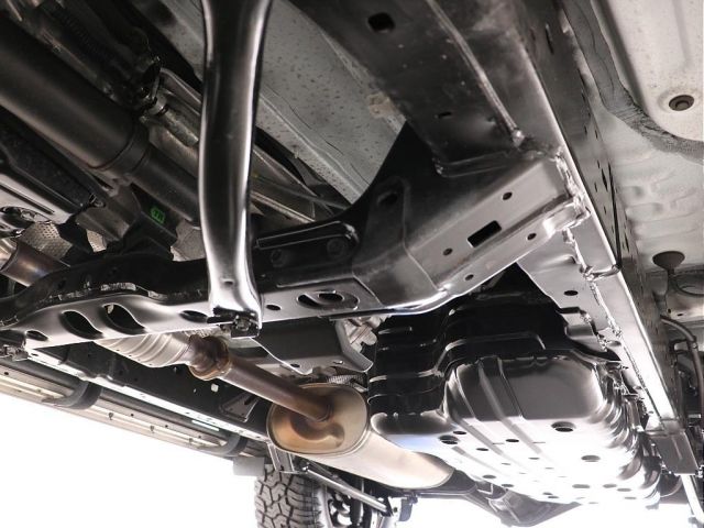 TOYOTA LANDCRUISER PRADO 2022 Image 31