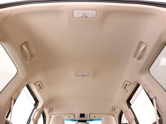 TOYOTA LANDCRUISER PRADO 2019 Image 31