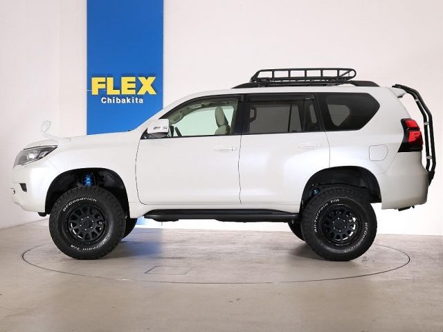 TOYOTA LANDCRUISER PRADO 2019 Image 31