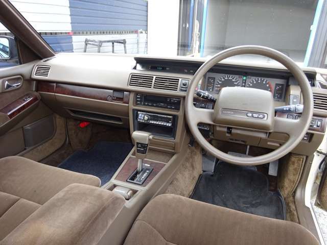 NISSAN GLORIA HARDTOP 1989 Image 31