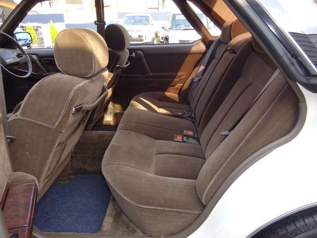 NISSAN GLORIA HARDTOP 1989 Image 31