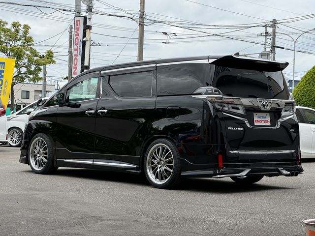 TOYOTA VELLFIRE 4WD 2018 Image 31