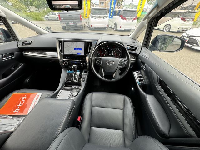 TOYOTA VELLFIRE 4WD 2018 Image 31