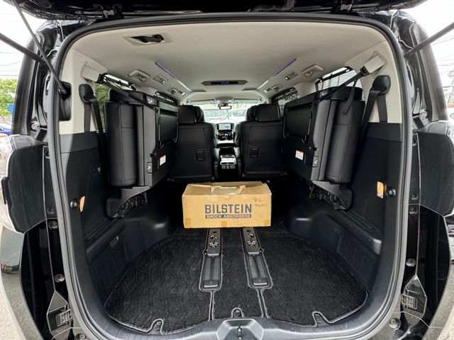 TOYOTA VELLFIRE 4WD 2018 Image 31