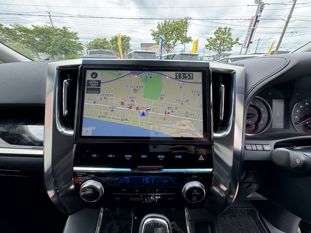 TOYOTA VELLFIRE 4WD 2018 Image 31