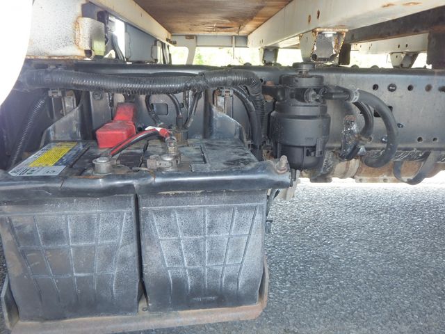 TOYOTA DYNA 2012 Image 31