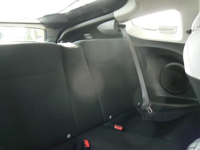 HONDA CR-Z 2011 Image 31