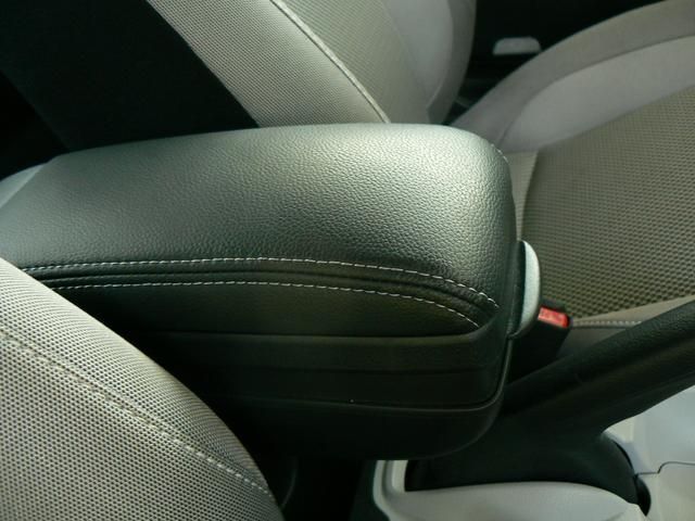 HONDA CR-Z 2011 Image 31