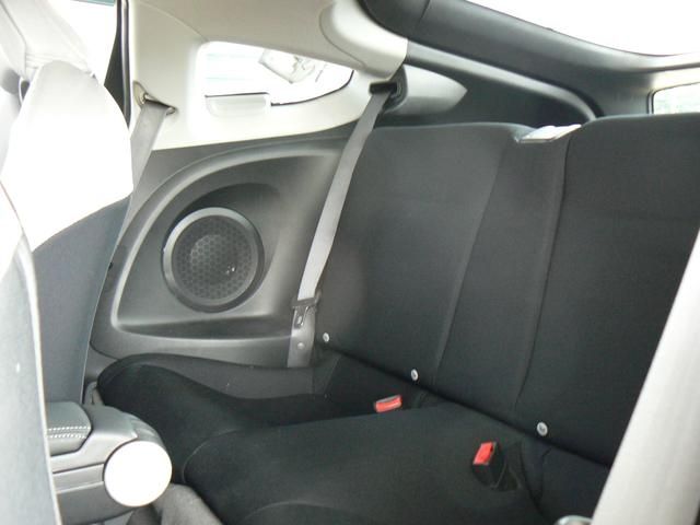 HONDA CR-Z 2011 Image 31