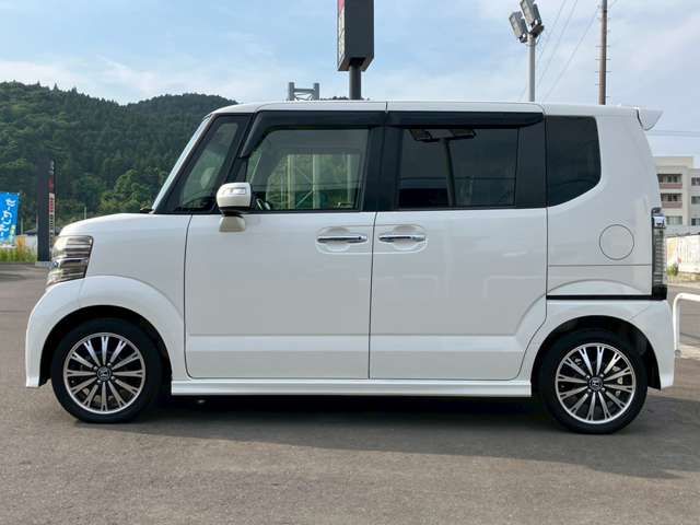 HONDA N BOX 2014 Image 31