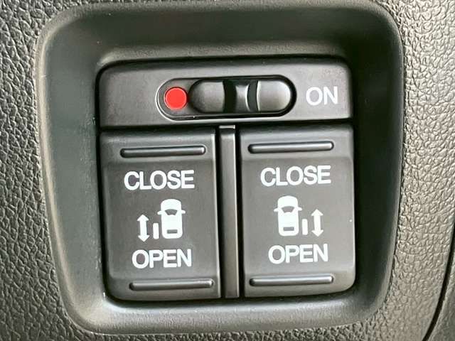 HONDA N BOX 2014 Image 31