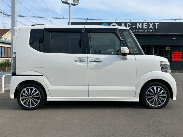 HONDA N BOX 2014 Image 31