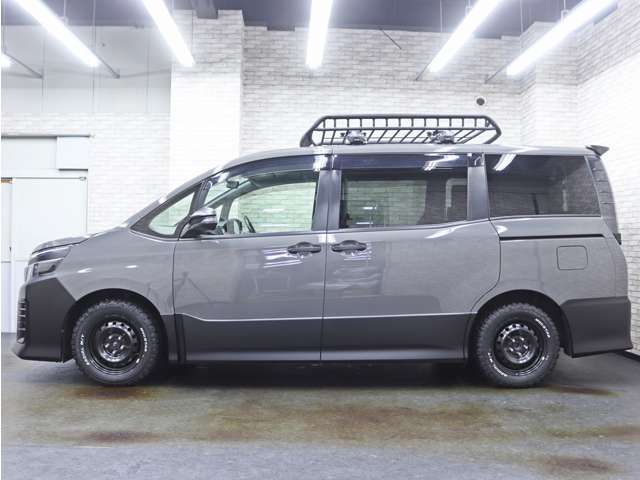 TOYOTA VOXY 2014 Image 31