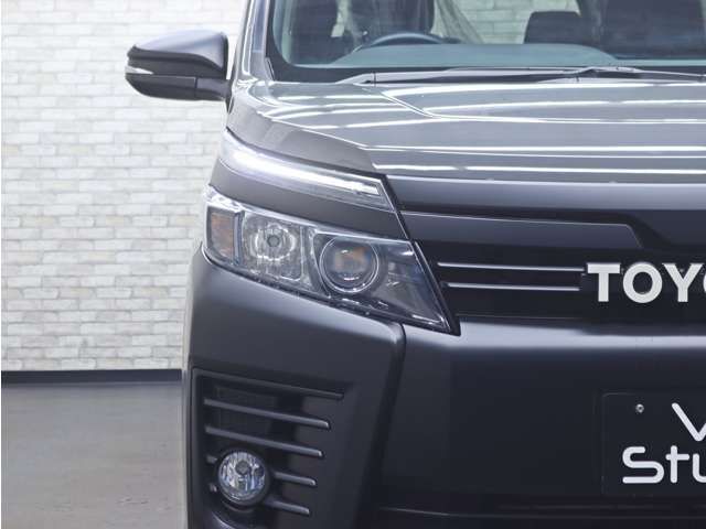 TOYOTA VOXY 2014 Image 31