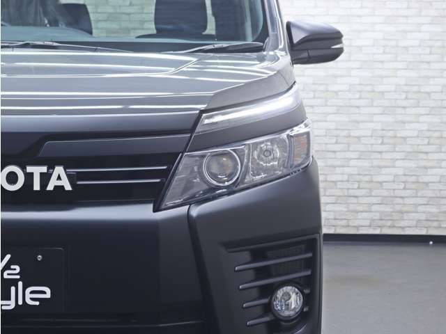 TOYOTA VOXY 2014 Image 31