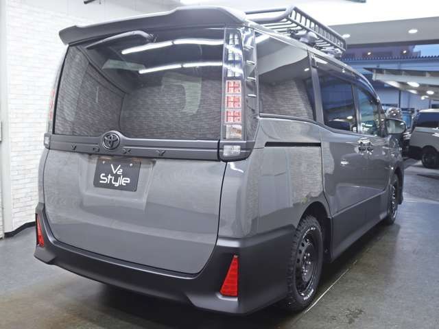 TOYOTA VOXY 2014 Image 31