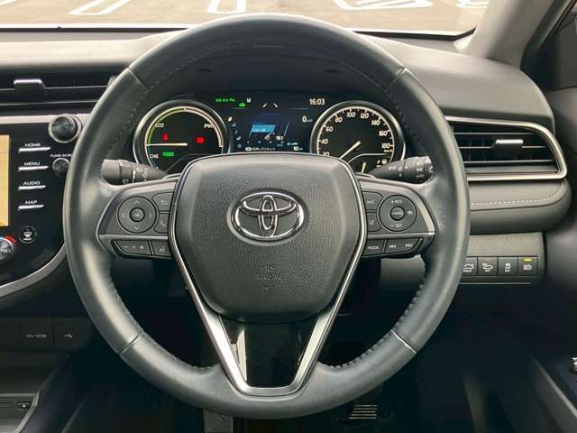 TOYOTA CAMRY HYBRID 2020 Image 31