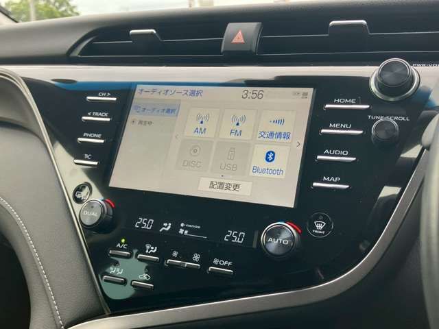 TOYOTA CAMRY HYBRID 2020 Image 31