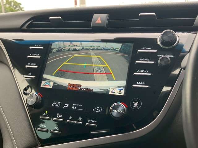 TOYOTA CAMRY HYBRID 2020 Image 31