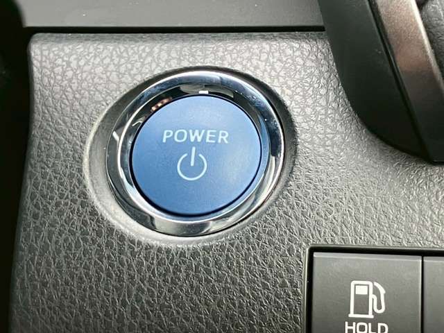 TOYOTA CAMRY HYBRID 2020 Image 31