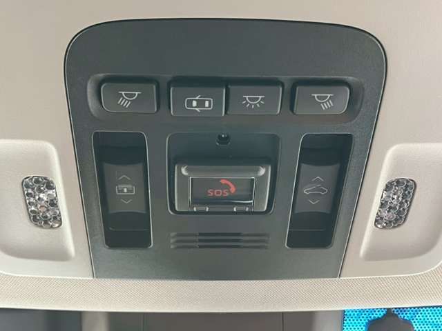 TOYOTA CAMRY HYBRID 2020 Image 31