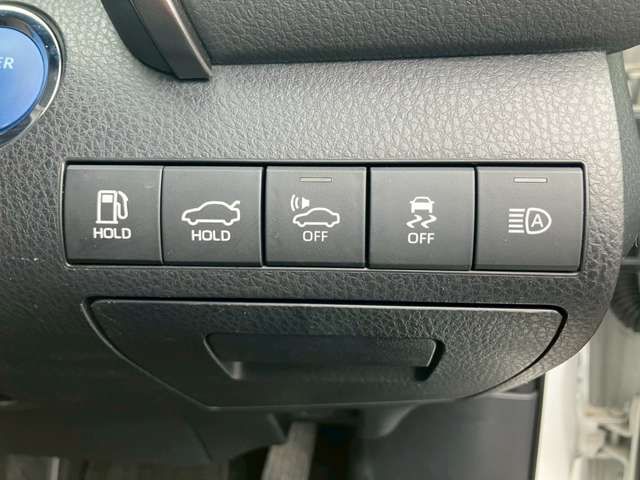 TOYOTA CAMRY HYBRID 2020 Image 31