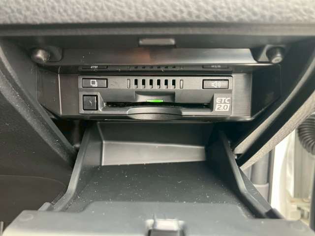 TOYOTA CAMRY HYBRID 2020 Image 31