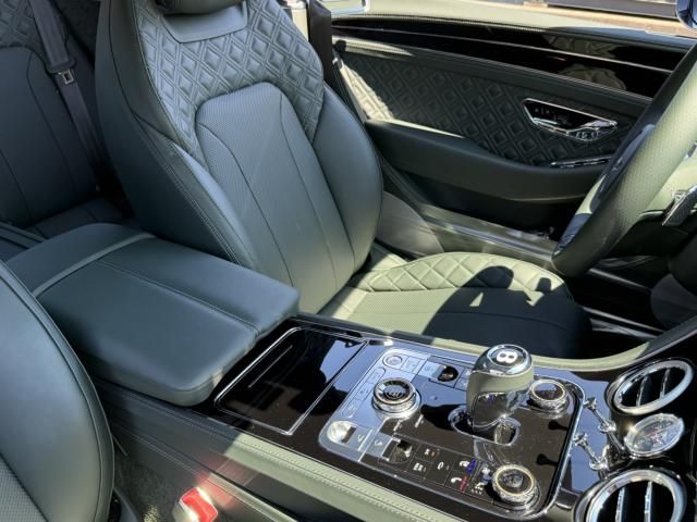 BENTLEY COUPE 2022 Image 31