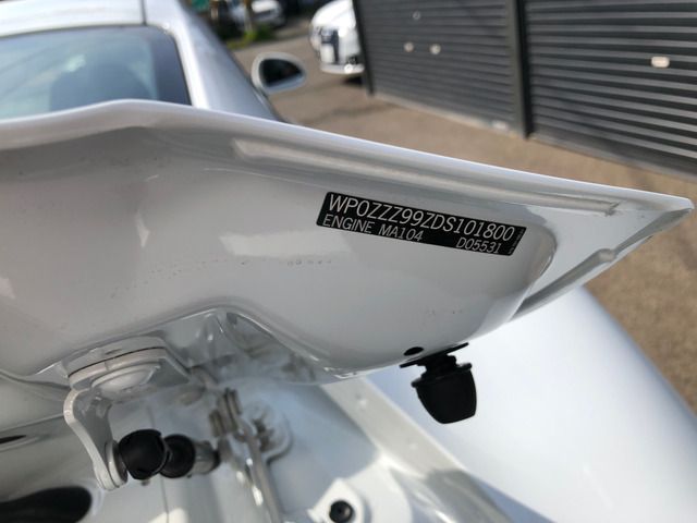 PORSCHE 911 2013 Image 31