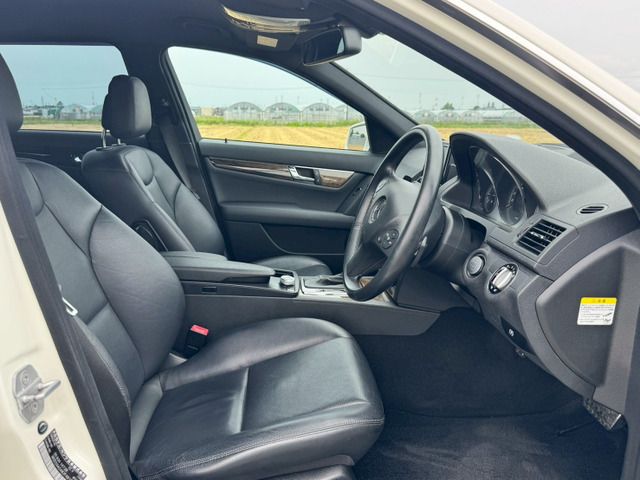 MERCEDES BENZ C CLAS 2010 Image 31