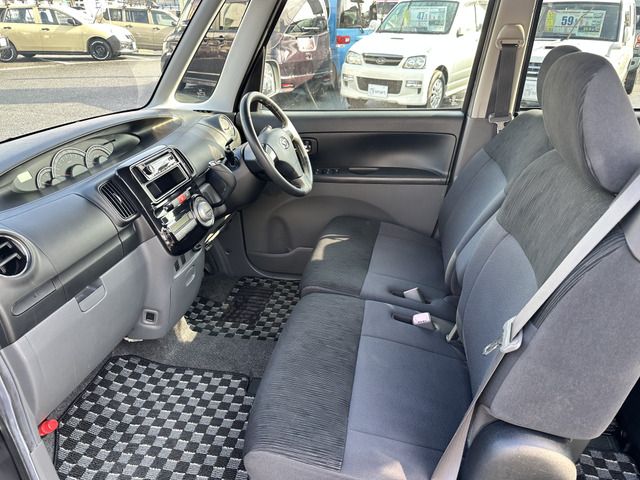 DAIHATSU TANTO CUSTOM 2010 Image 31