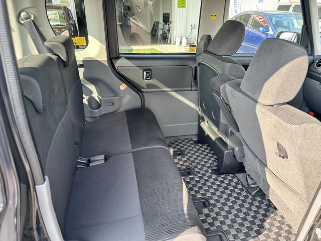 DAIHATSU TANTO CUSTOM 2010 Image 31