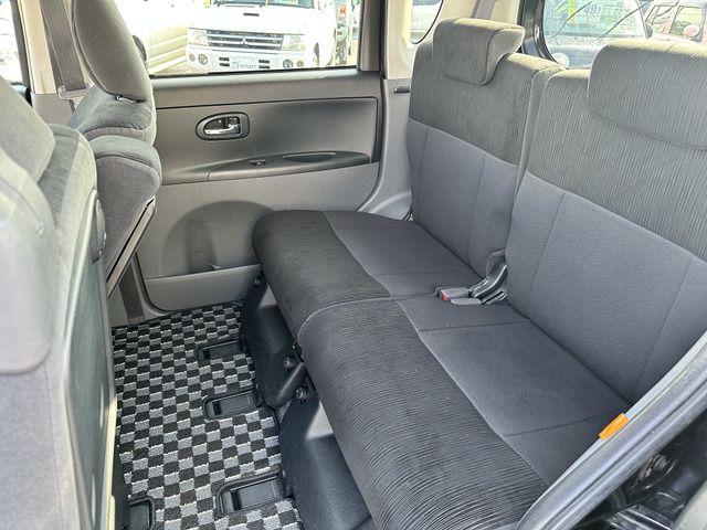 DAIHATSU TANTO CUSTOM 2010 Image 31