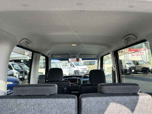 DAIHATSU TANTO CUSTOM 2010 Image 31