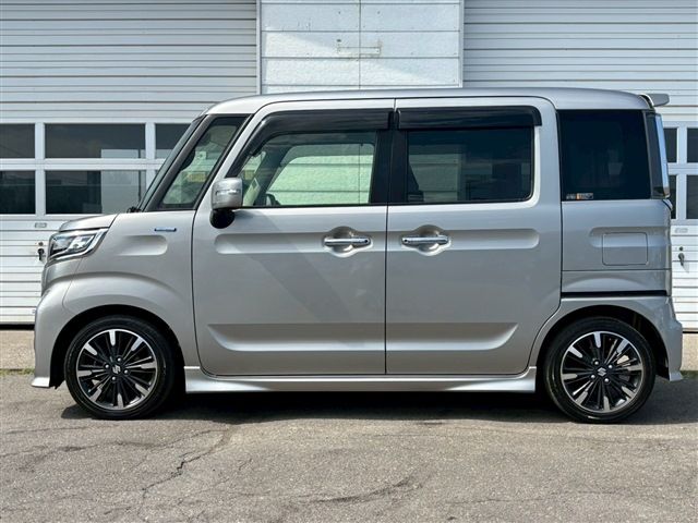 SUZUKI SPACIA CUSTOM 4WD 2018 Image 31