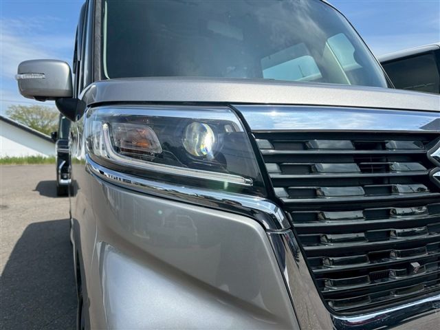 SUZUKI SPACIA CUSTOM 4WD 2018 Image 31