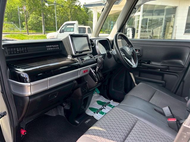 SUZUKI SPACIA CUSTOM 4WD 2018 Image 31