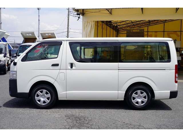 TOYOTA HIACE VAN 1.25T 2WD 2018 Image 31