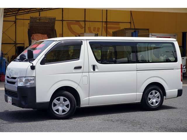 TOYOTA HIACE VAN 1.25T 2WD 2018 Image 31