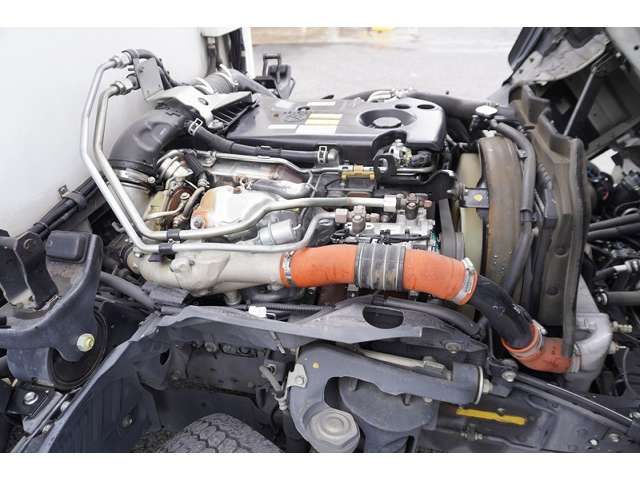 ISUZU ELF 2018 Image 31