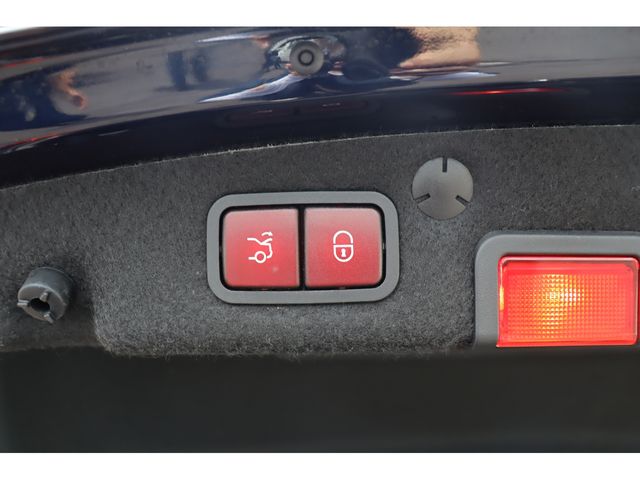 MERCEDES BENZ C CLAS 2017 Image 31