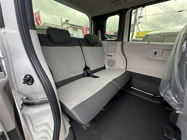 HONDA N BOX 2023 Image 31