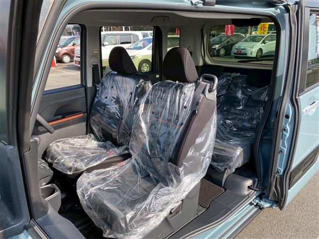 DAIHATSU TANTO FAN CROSS 2022 Image 31