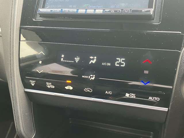 HONDA SHUTTLE HYBRID 2016 Image 31