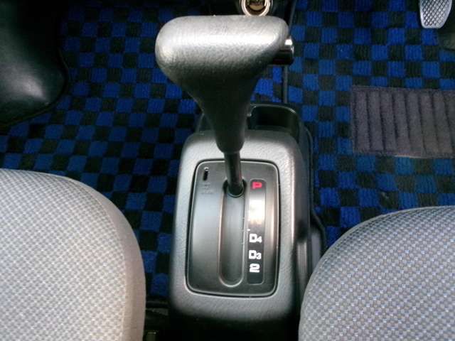 HONDA VAMOS HOBIO VAN 4WD 2013 Image 31