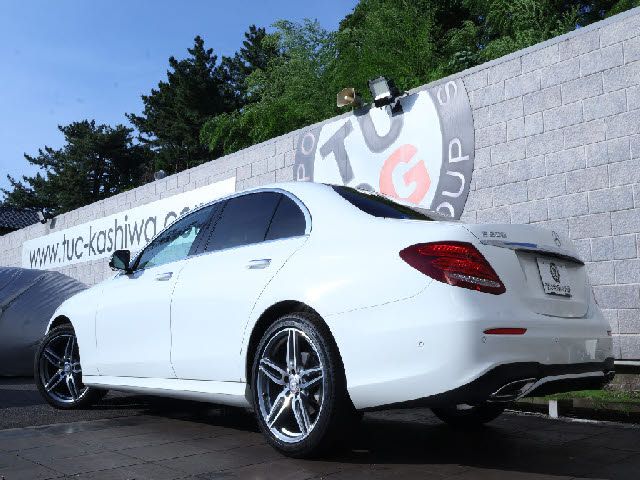 MERCEDES BENZ E CLAS 2017 Image 31