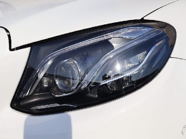 MERCEDES BENZ E CLAS 2017 Image 31