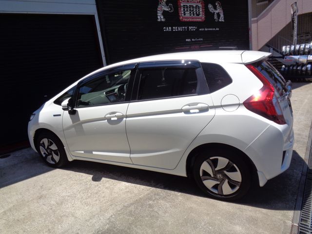 HONDA FIT HYBRID 2015 Image 31