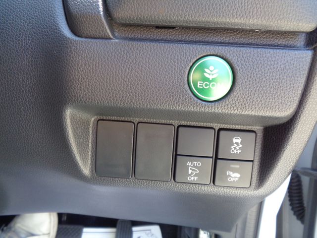 HONDA FIT HYBRID 2015 Image 31